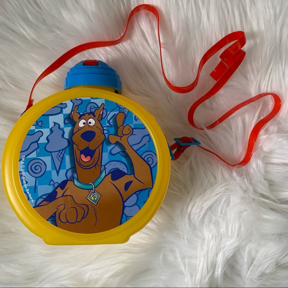Vintage Scooby Doo Hungry Canister Canteen Sipper Plastic 2001